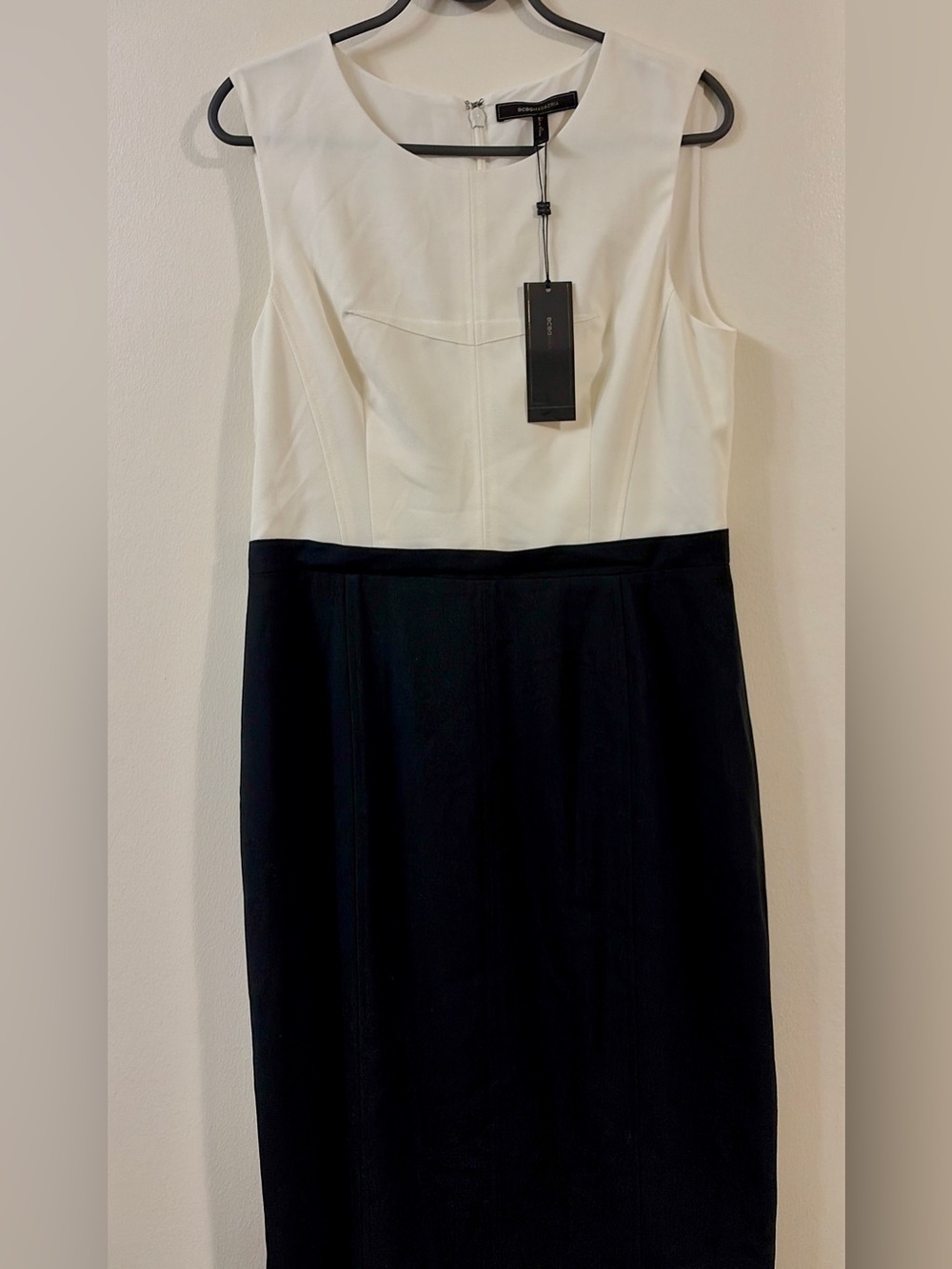 NWT BCBGMaxazria Blaire Color-Block Sheath Dress (10)